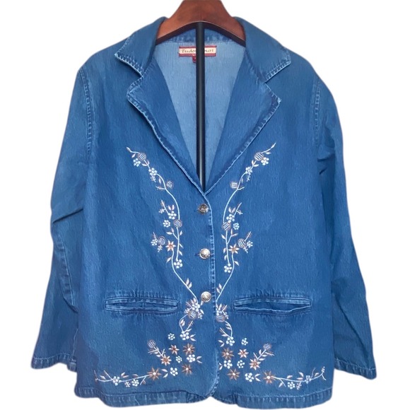 Tudor Court by Haband Jackets & Blazers - Tudor Court Haband Womens Blue Denim Floral Embroidered Blazer Jacket‎ Large